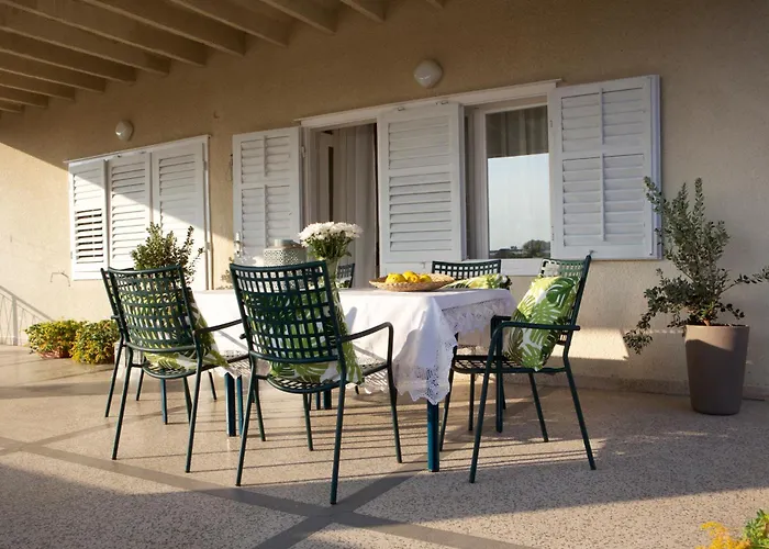 Pegasus Apartments & Rooms